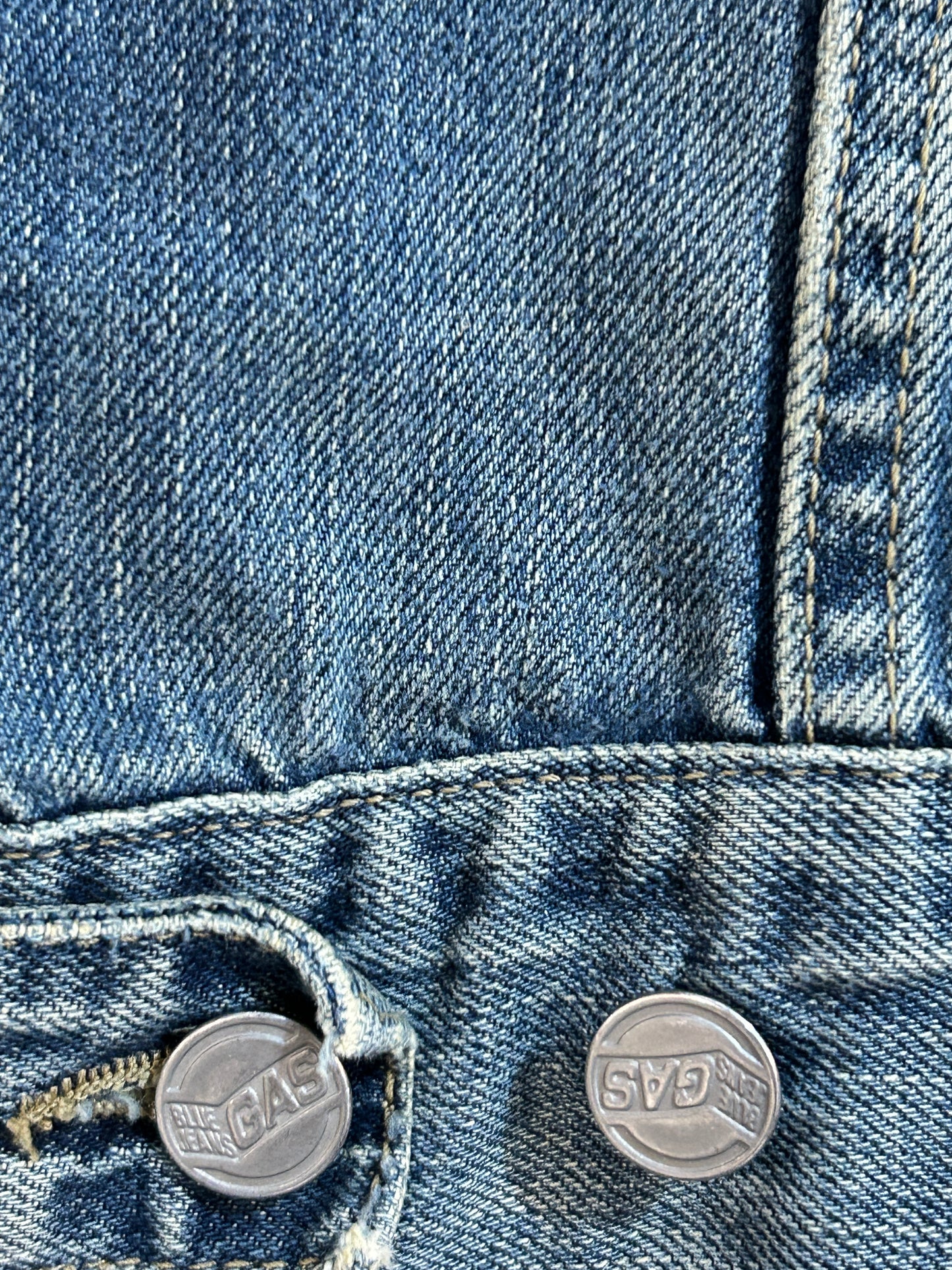 Chaqueta vaquera GAS Talla M – Denim auténtico, estilo atemporal