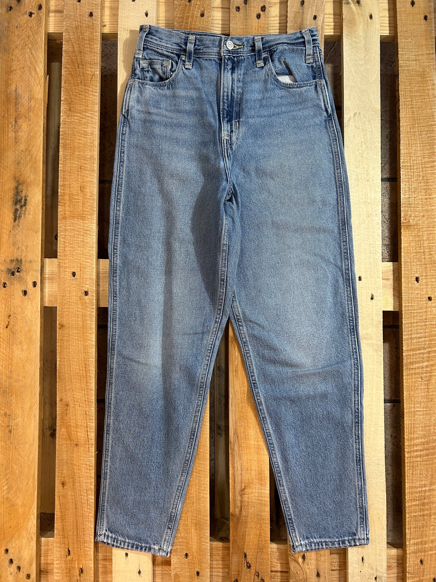 Levi’s RED High Loose Taper W26 – Iconic Avant-Garde Denim