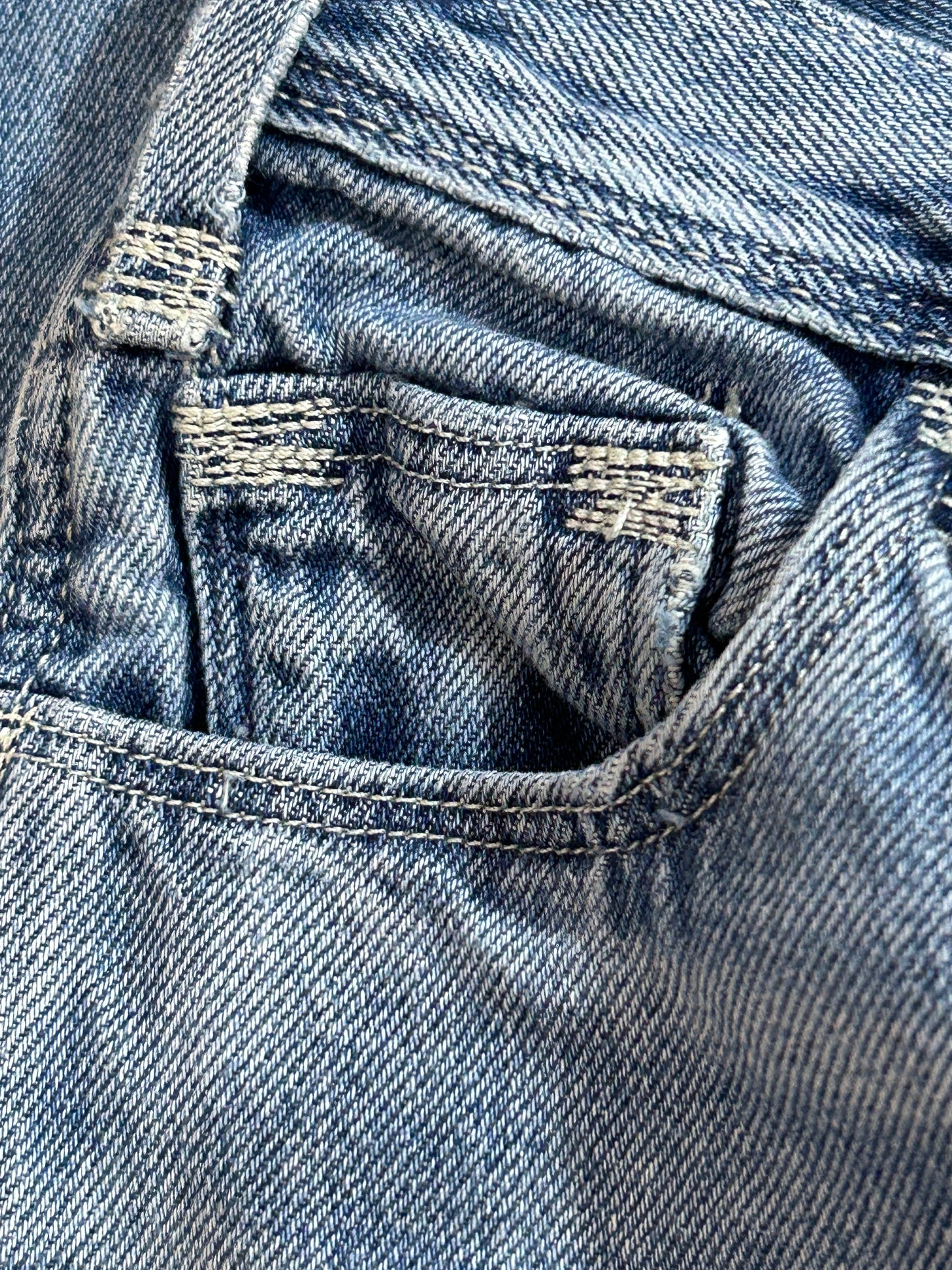 Levi’s RED High Loose Taper W26 – Iconic Avant-Garde Denim