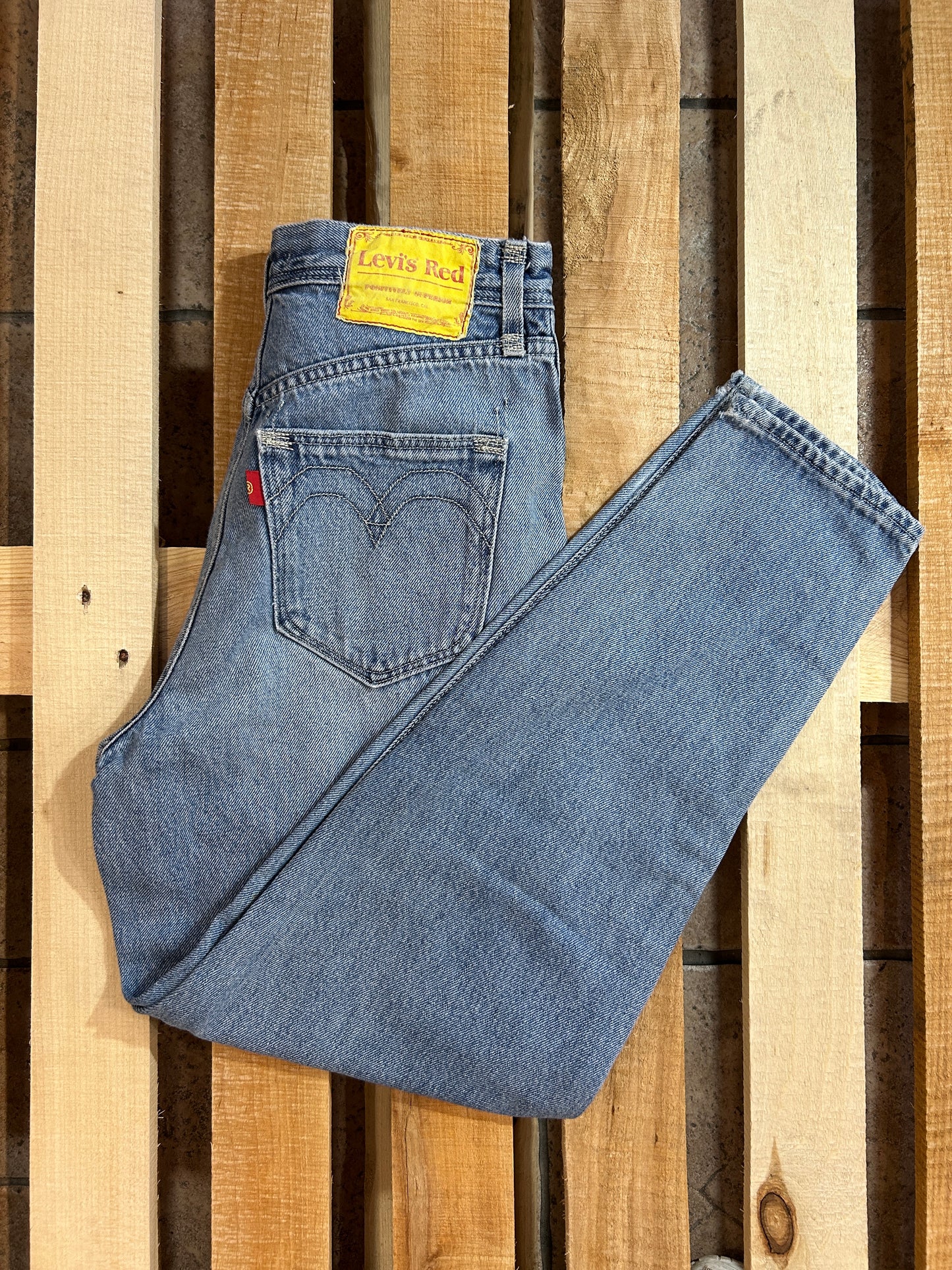 Levi’s RED High Loose Taper W26 – Iconic Avant-Garde Denim