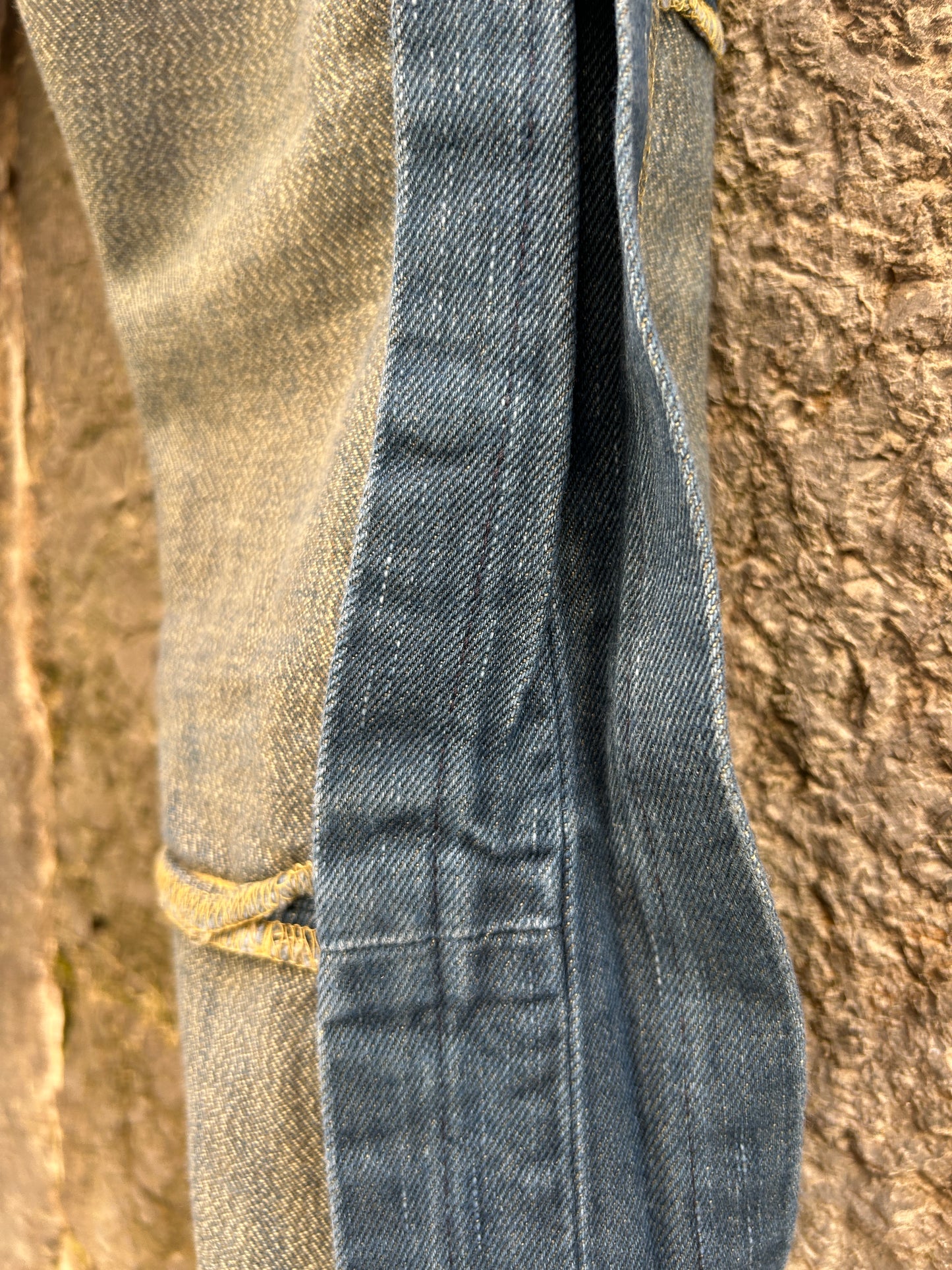 Levi’s RED 2004 – Made in Croatia – W27
