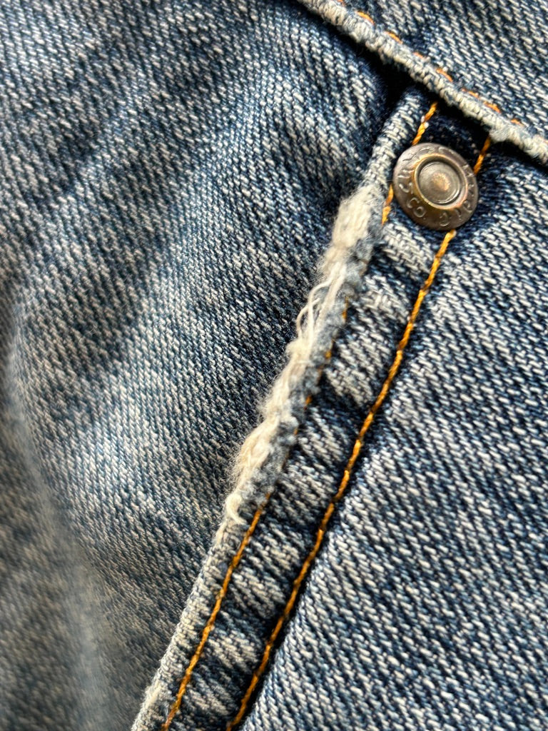 Nudie Jeans Average Joe W32 – Denim con Alma y Personalidad