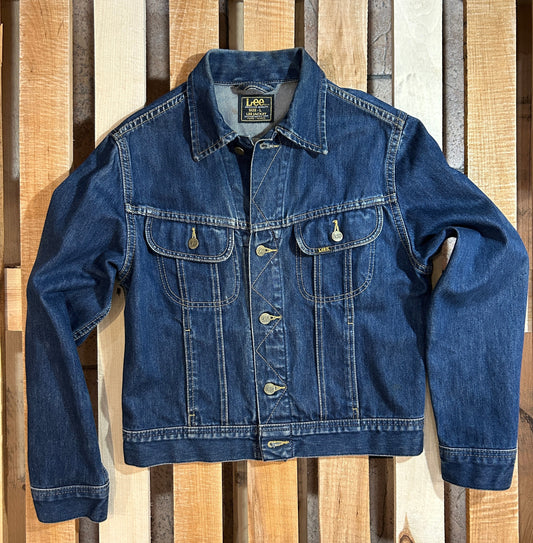 Lee Slim Jacket L – Denim premium, corte icónico y carácter vintage