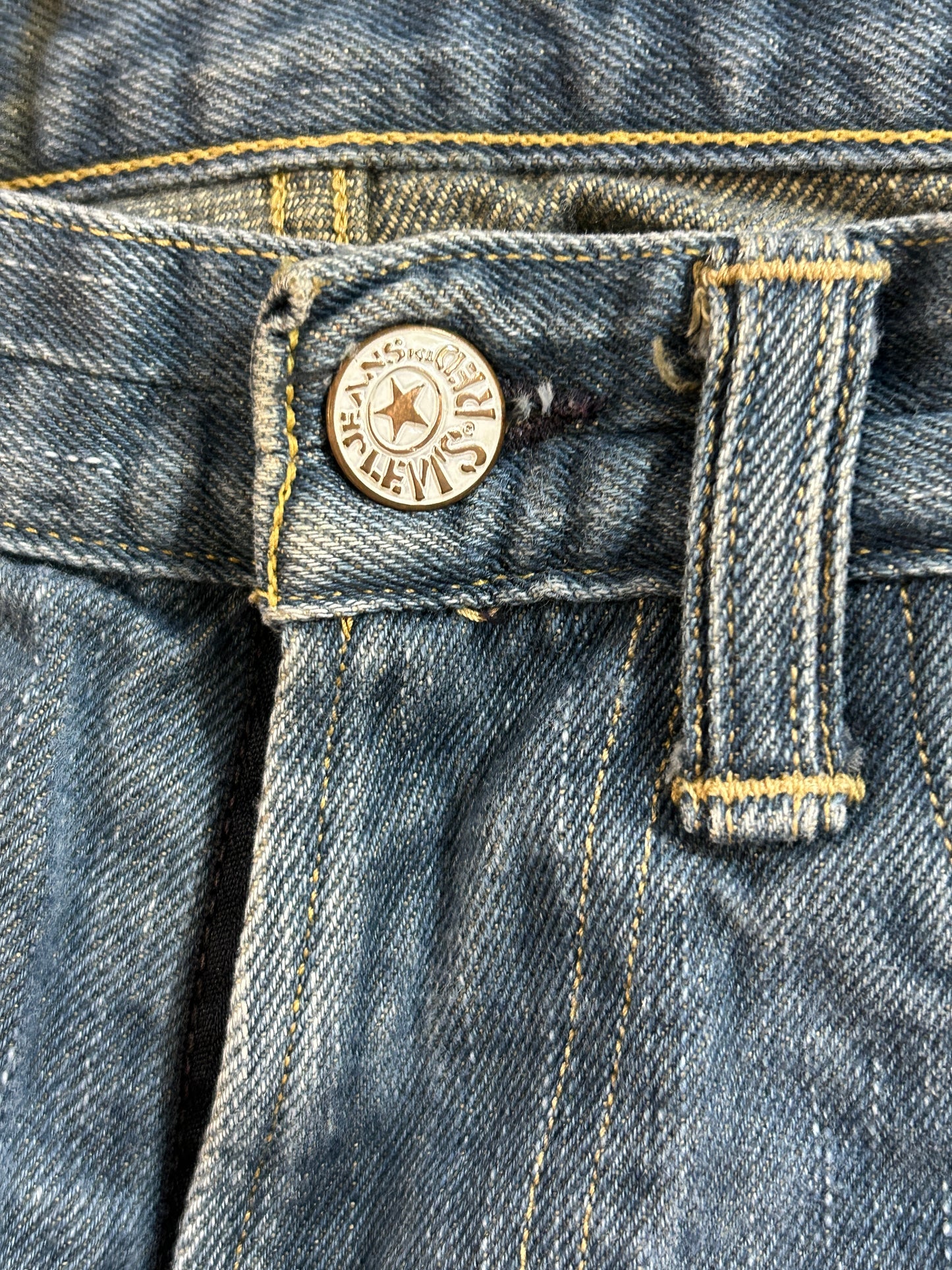 Levi’s RED 2004 – Made in Croatia – W27