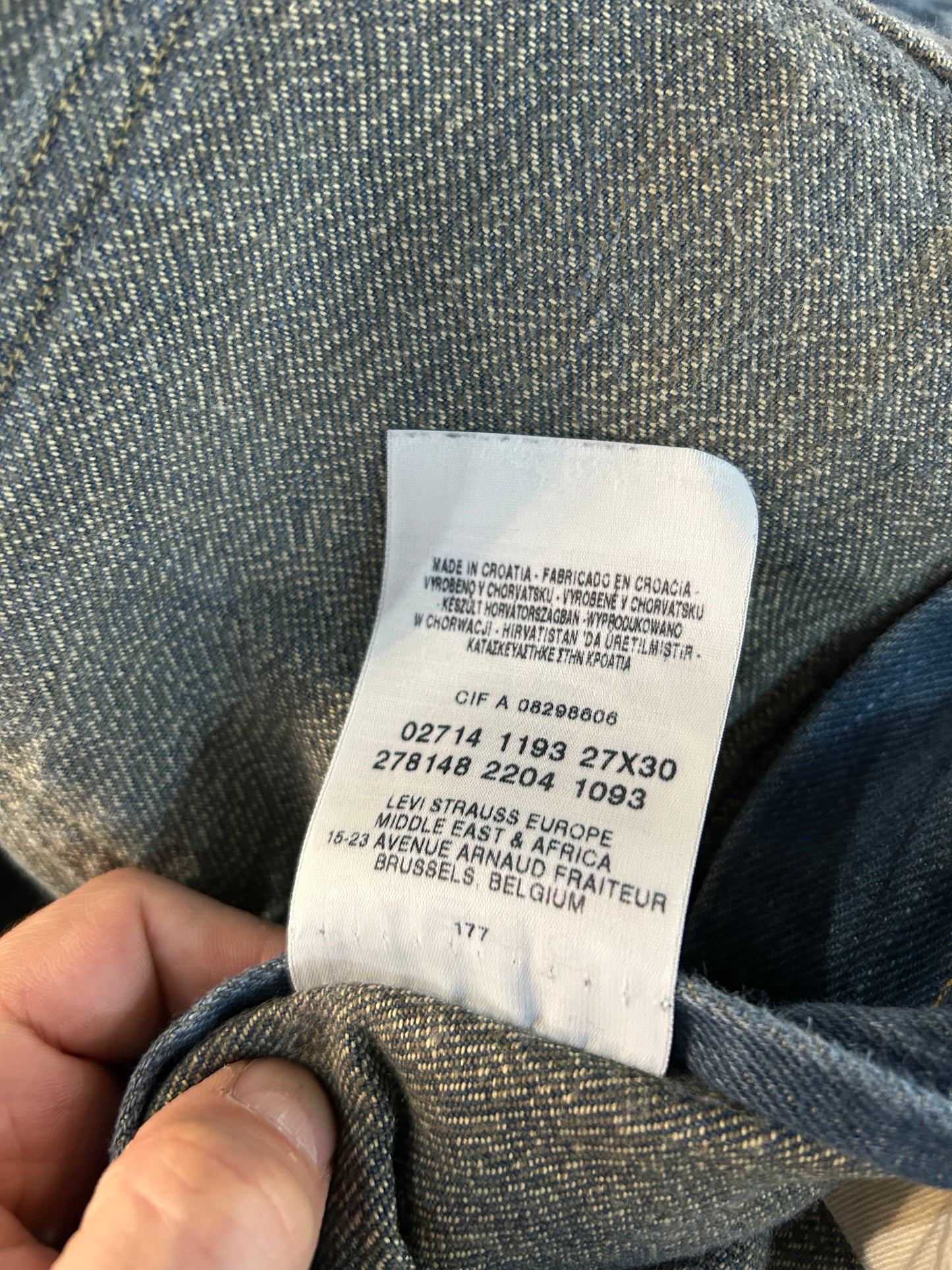Levi’s RED 2004 – Made in Croatia – W27